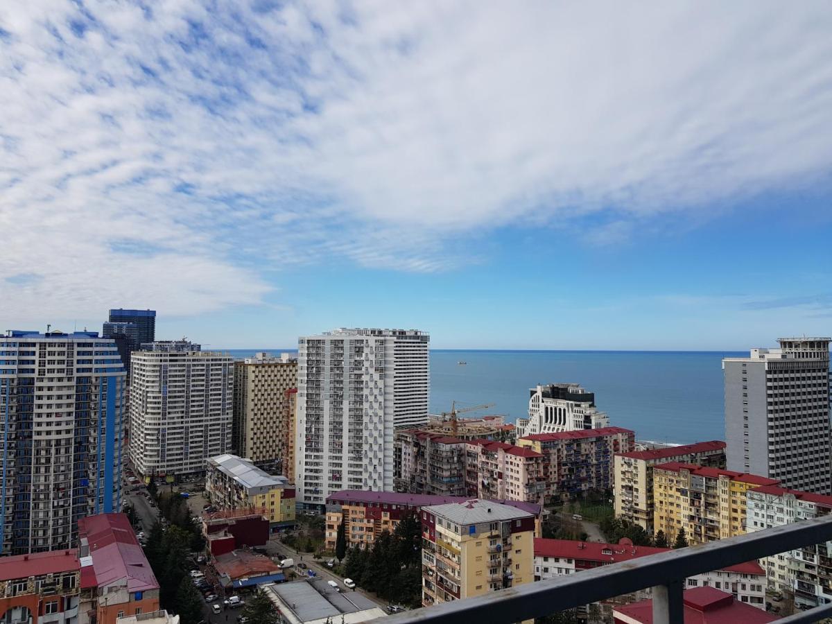 Breeze Batumi Apartment Exterior photo