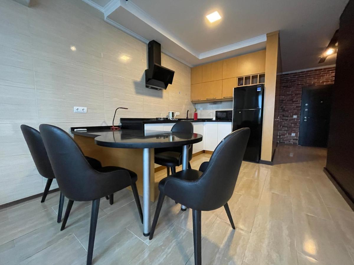 Breeze Batumi Apartment Exterior photo
