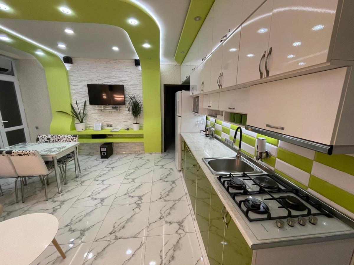 Breeze Batumi Apartment Exterior photo